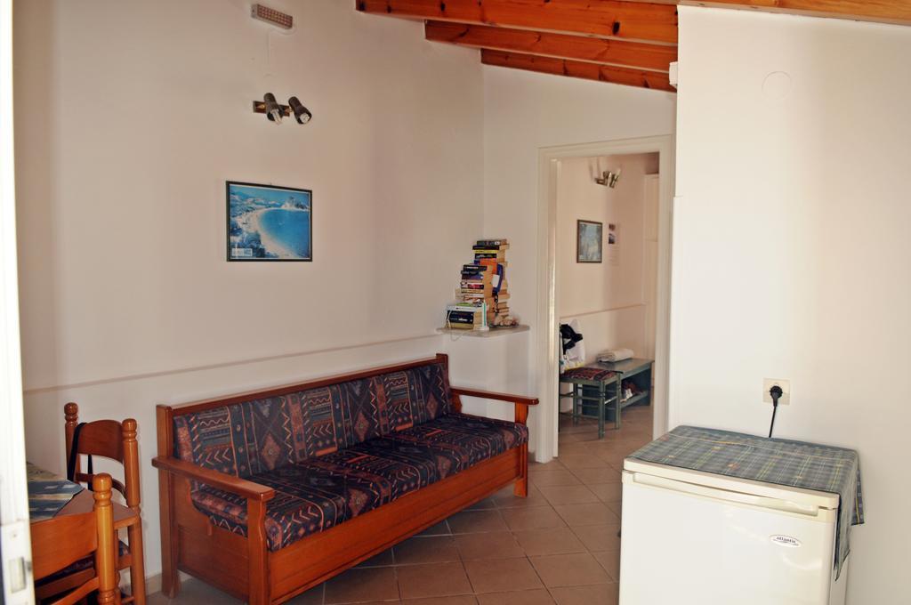 Dimitris Studios * Kokkari